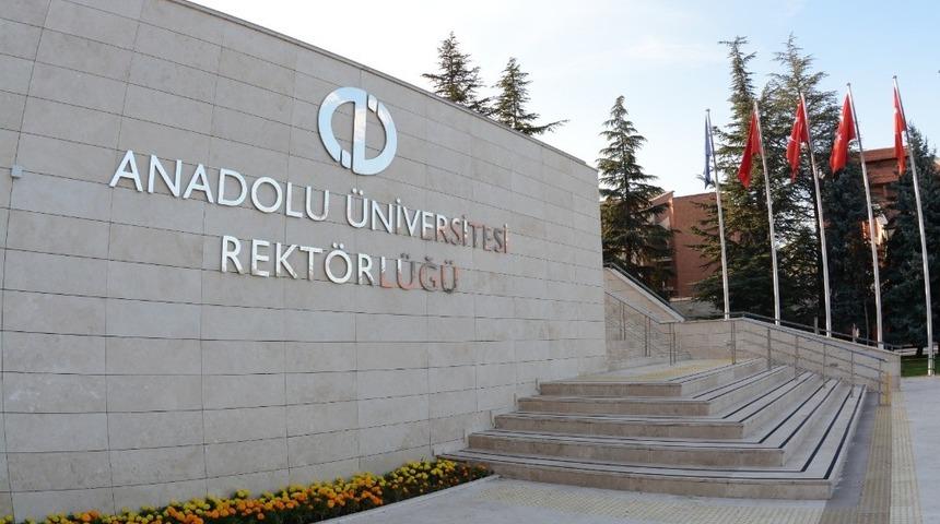 A&ccedil;ık&ouml;ğretim kayıt yenileme işlemleri başladı