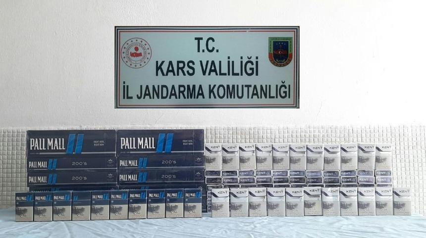 Kars&rsquo;ta sigara ka&ccedil;ak&ccedil;ıların kurnazlığını jandarma yutmadı