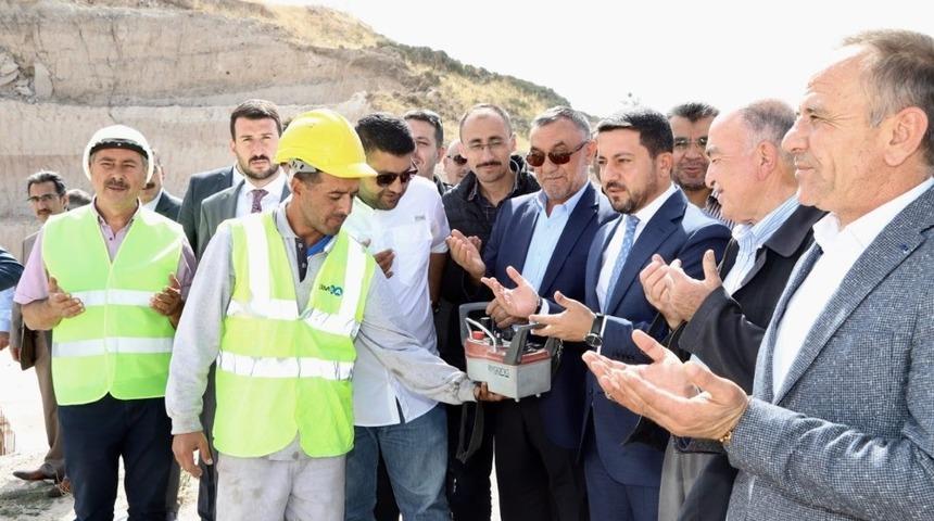 Nevşehir&rsquo;in su sorununu &ccedil;&ouml;zecek depoların temeli atıldı