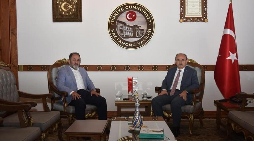 Eski vekil Demir, Vali Karadeniz, Rekt&ouml;r Topal ve Başkan Aydoğan ile g&ouml;r&uuml;şt&uuml;