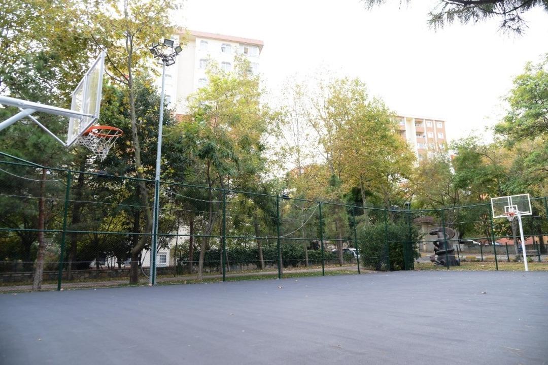 Beylikd&uuml;z&uuml;&rsquo;ndeki yaşam alanları kent estetiğine uygun hale getiriliyor