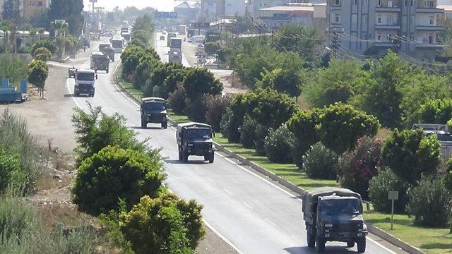 Hatay’dan sınıra komando sevkiyatı