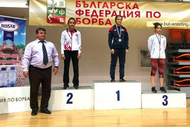 Çorlulu güreşçilerden Balkan Şampiyonası’nda büyük başarı
