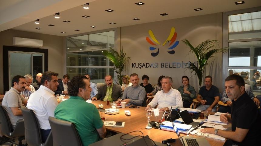 Başkan G&uuml;nel, birim amirleriyle bir araya geldi