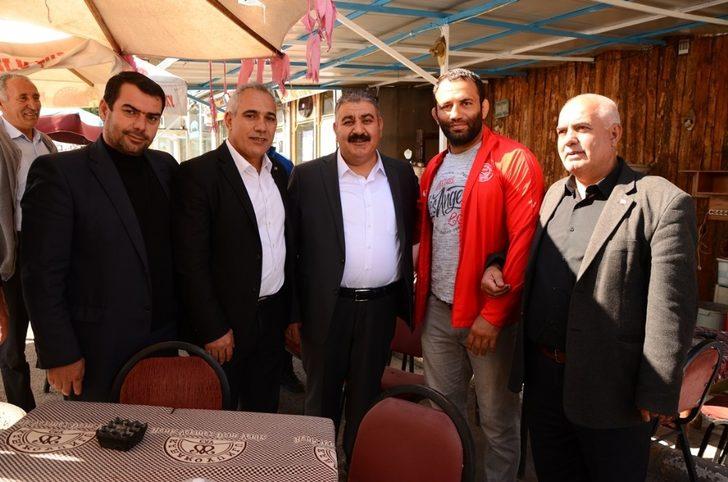 Başkan Sunar, esnafla bir araya geldi G3