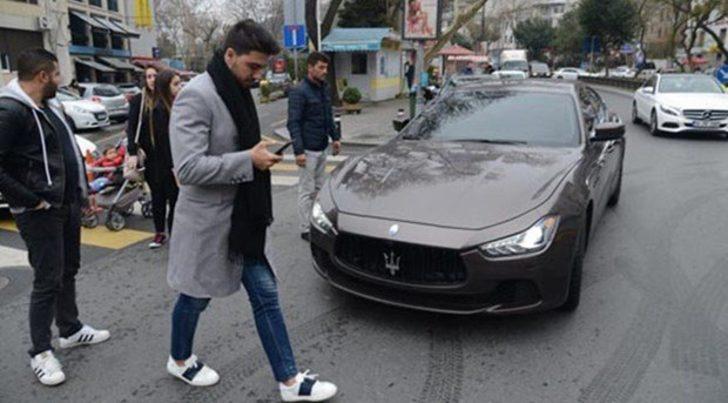 Arabalarının fiyatı dudak uçuklattı G2