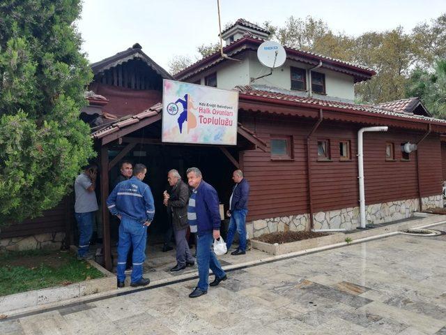 Yaşlılar ve Gençler Evi’nde yangın çıktı