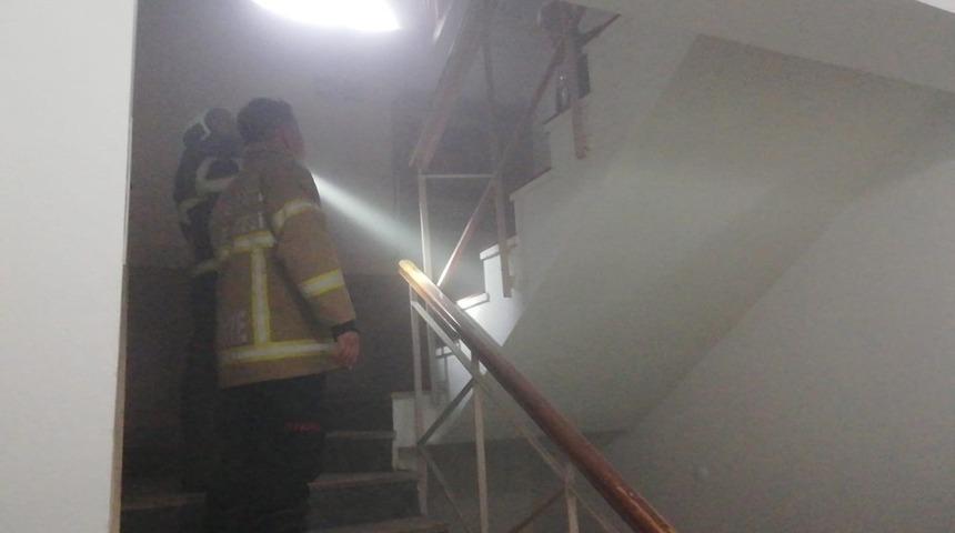 Yaşlılar ve Gen&ccedil;ler Evi&rsquo;nde yangın &ccedil;ıktı