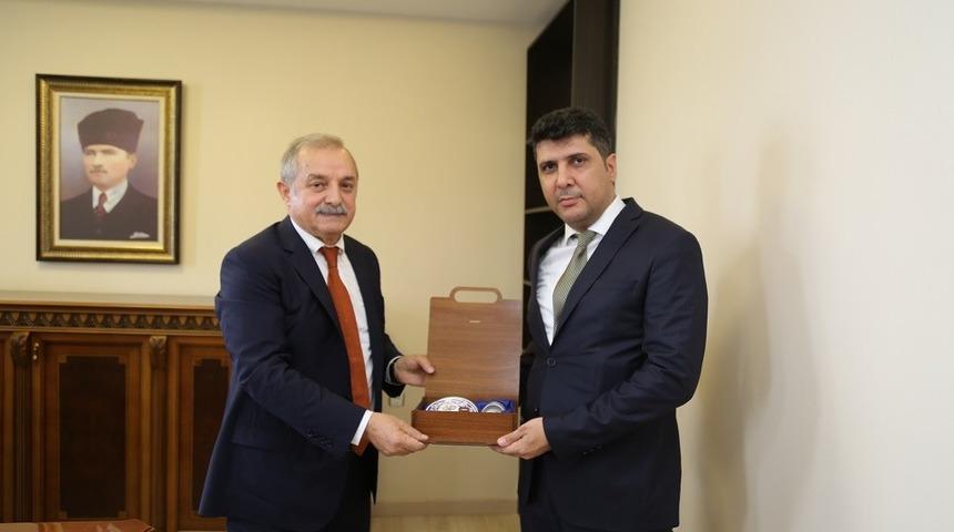 Şahin: "&Uuml;yelerimize karşı vefa borcumuzu yerine getiriyoruz"