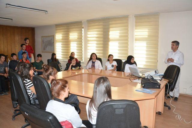 Adıyaman Belediyesi’nden stajyer öğrencilere iş güvenliği eğitimi