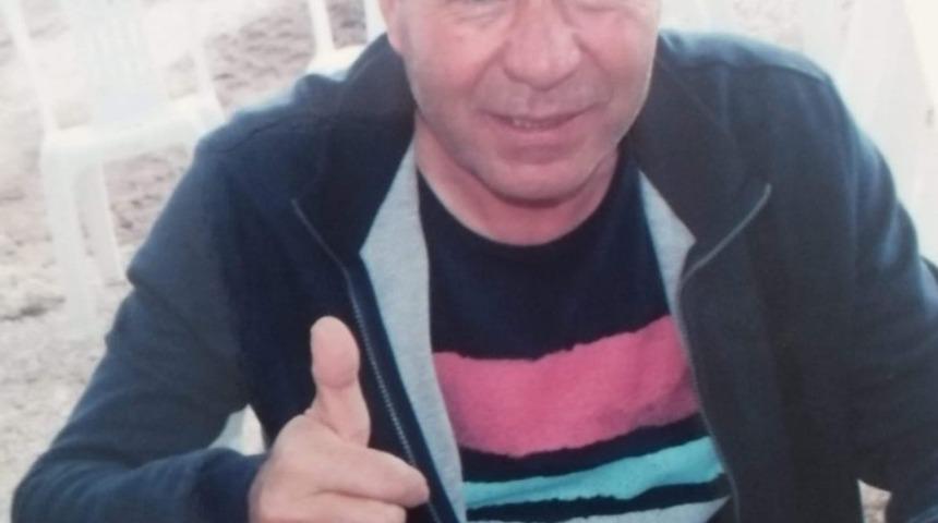 &rsquo;Anneme s&ouml;ylemeden g&ouml;m&uuml;n&rsquo; notu yazıp intihar etti