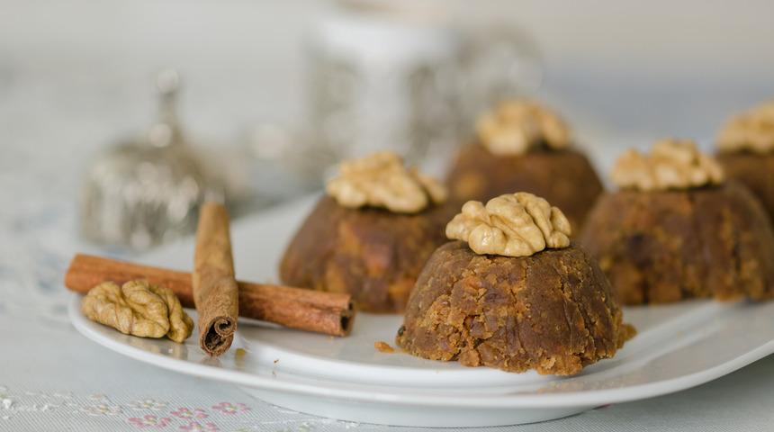 Tahinli un helvası tarifi: Tadına bakan hayran kalıyor
