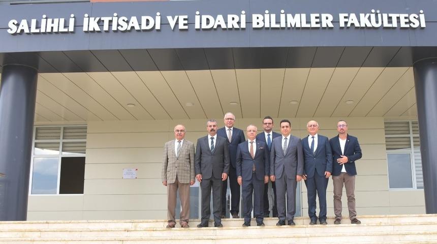 Başkan Kayda: “Salihli’ye fakülte kazandırmanın mutluluğunu yaşıyoruz”