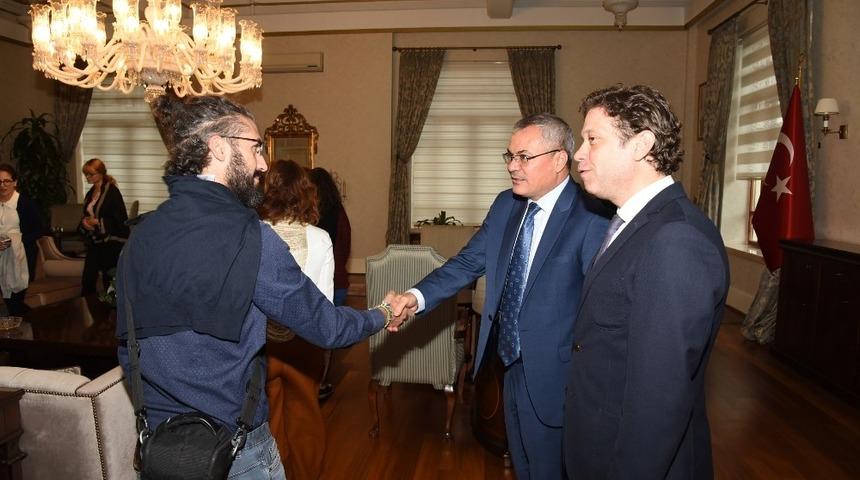 Vali Deniz: "Gen&ccedil;lerimizin girişimcilik ruhunu canlandırmalıyız"