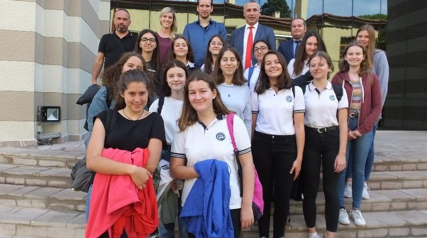 Burhaniye&rsquo;de Kaymakam &Ouml;ner, Alman &ouml;ğrencileri  kabul etti