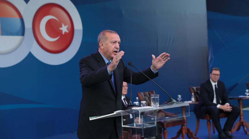 Cumhurbaşkanı Erdoğan: Farklılıklarımız &ccedil;atışma unsuru değil, zenginliğimizdir