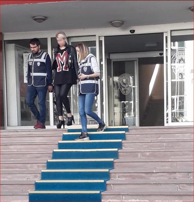 Aziziye Tabyası'nda 'mayo'lu fotoğraf çektiren kadına gözaltı