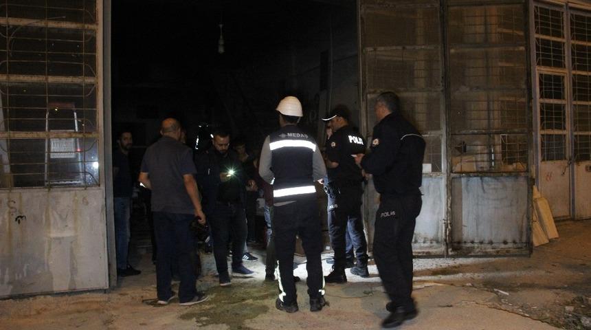 Karaman'da mobilya atölyesinde korkutan yangın