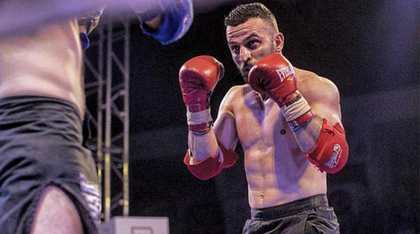 Serhat Değirmenci, Hollandalı rakibini nakavt etti