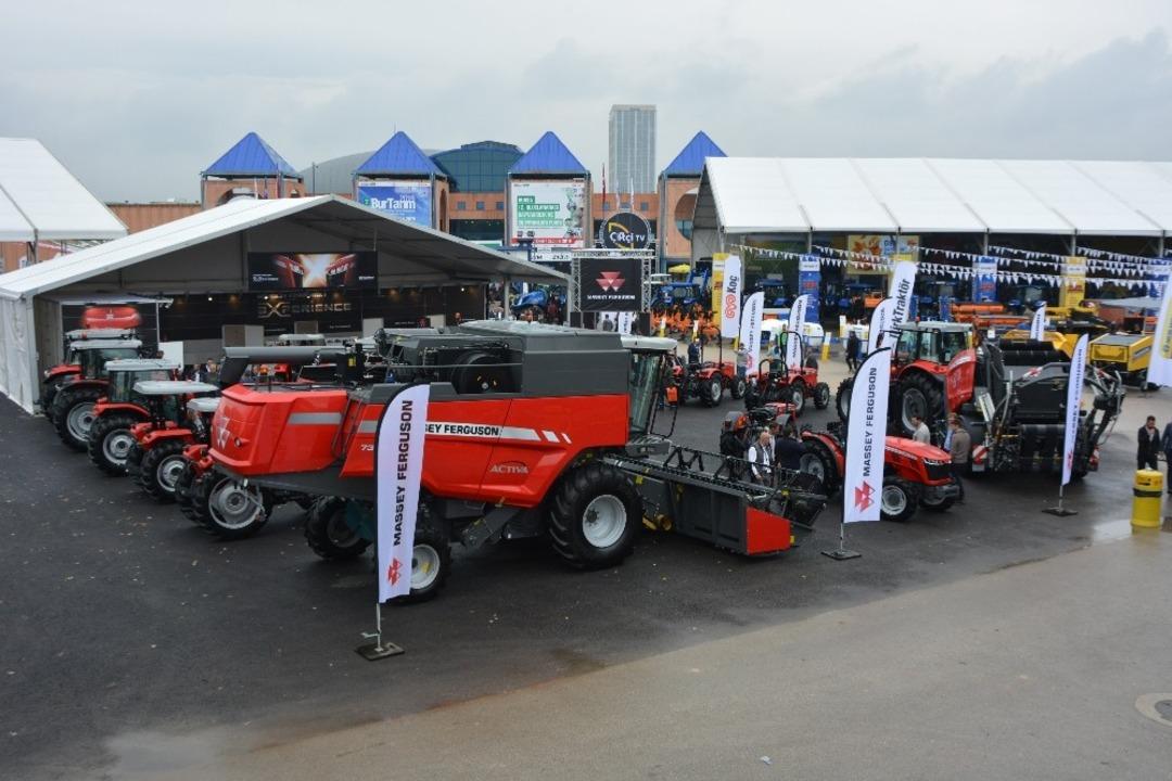 Kredi faizleri d&uuml;şt&uuml;, &ccedil;ift&ccedil;inin y&uuml;z&uuml; g&uuml;ld&uuml;