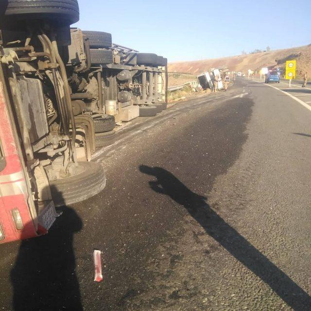 Tuzluca’da Trafik Kazası: 2 yaralı