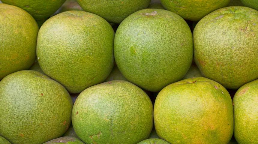 C vitamini deposu pomelo nedir? Pomelo meyvesi nasıl yenir?