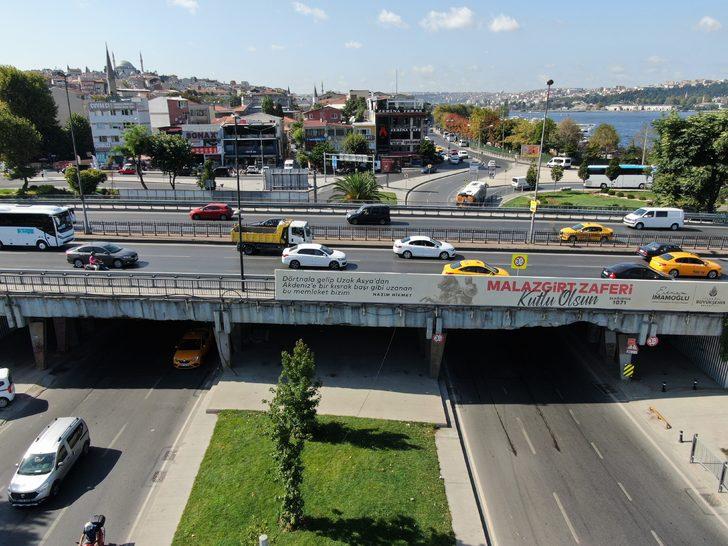 Unkapanı Köprüsü alt geçidi tehlike saçıyor G4