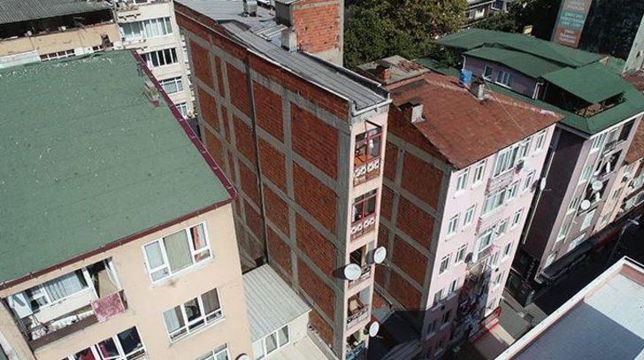 İzmit'teki garip bina görenleri şaşkına çevirdi! G1