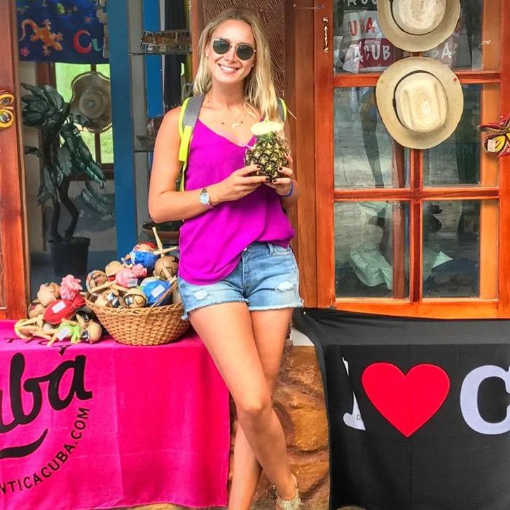 Galatasaraylı sporcu Derya Çayırgan güzelliği ile büyülüyor G1