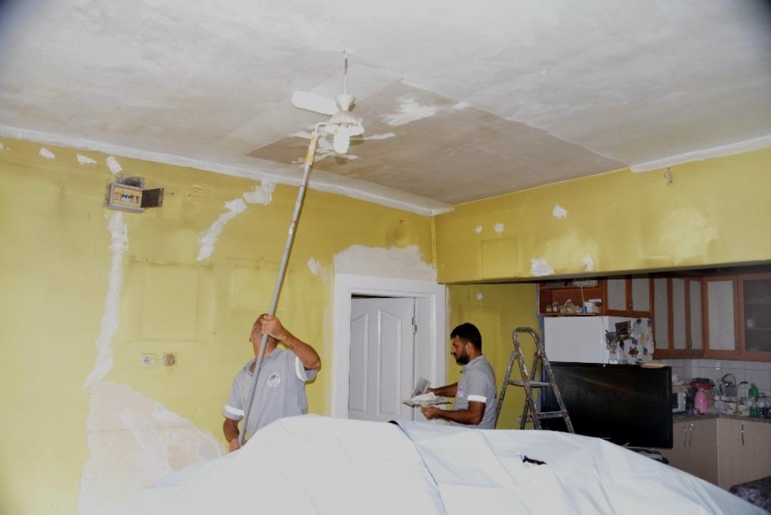 Başkan G&uuml;ltak&rsquo;ın talimatıyla şehit annesinin evi yenileniyor