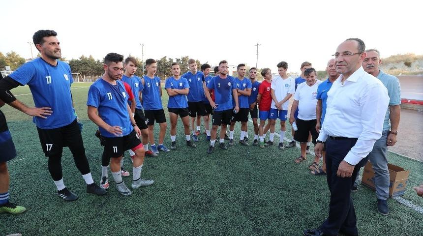 Urla Belediye Spor Kulübünden farklı galibiyet