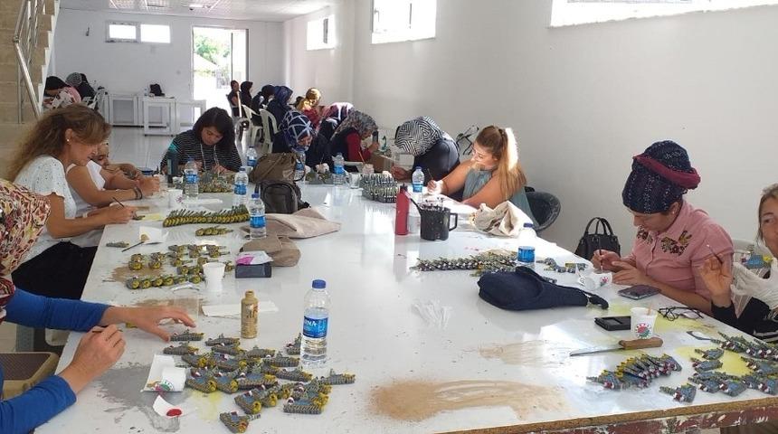 Kepez’in kadınları üretirken, kazanacak