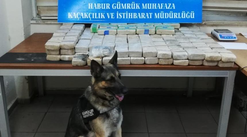 Habur G&uuml;mr&uuml;k Kapısı'nda 105 kilo eroin ele ge&ccedil;irildi