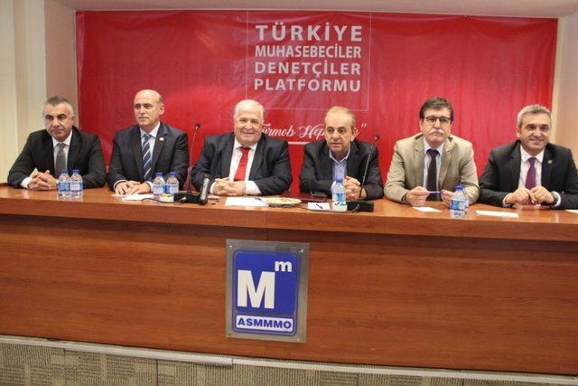Eski Hazine Bakanı Masum Türker, TÜRMOB Başkanlığına aday