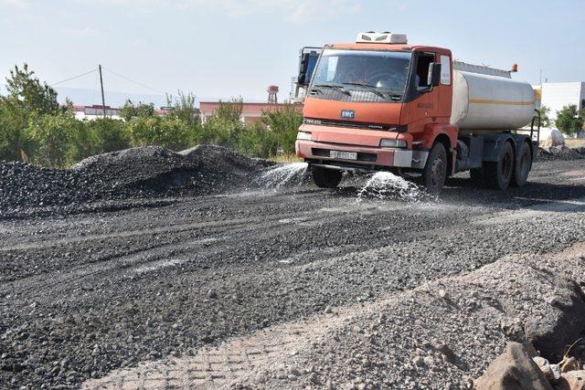 Bağlar Belediyesi’nden ulaşımı rahatlatan modern yol