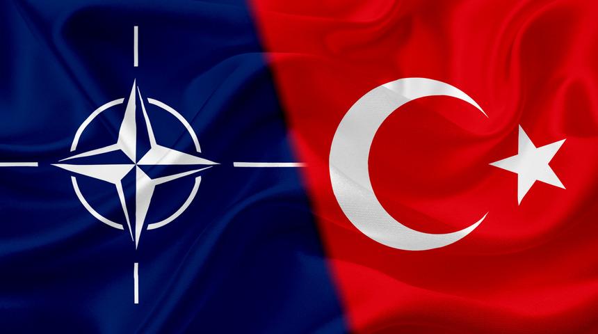 Rus uzman: NATO'nun Türkiye'ye ihtiyacı, Türkiye'nin NATO'ya ihtiyacından çok daha fazla