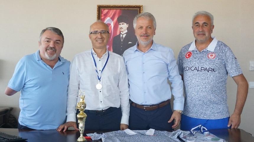 Medical Park Samsun Engelligücü’nden madalya jesti