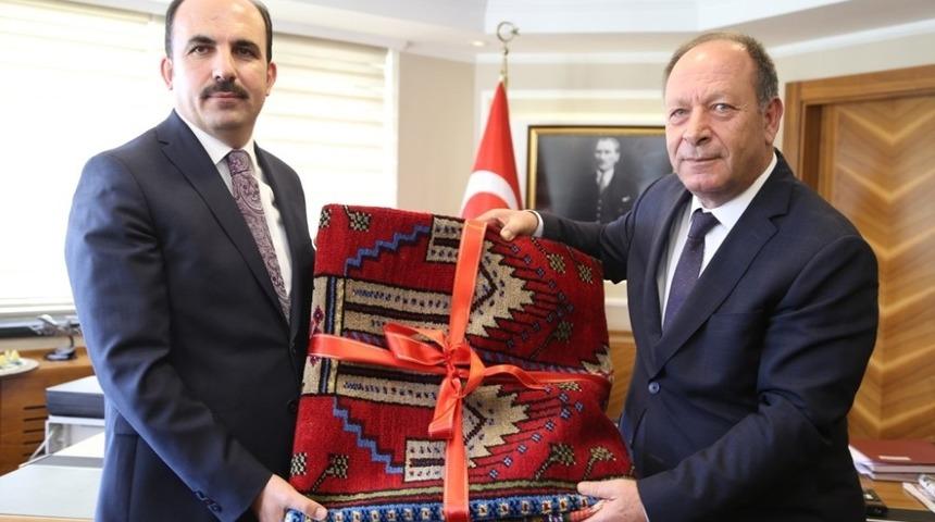 Başkan Altay&rsquo;dan Başkan Opruk&ccedil;u&rsquo;ya nezaket ziyareti