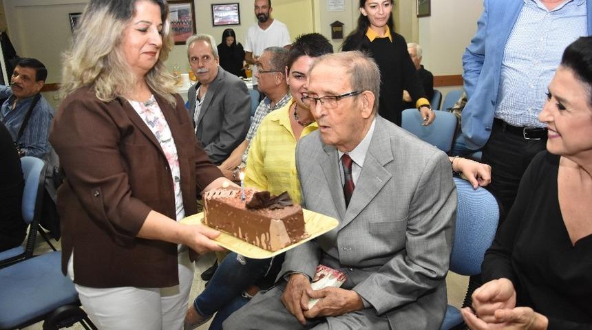 Şef L&uuml;tfi Selek&rsquo;e 87. yaş s&uuml;rprizi