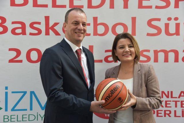 İzmit Belediyespor Kadın Basketbol Takımı yeni sezona hazır