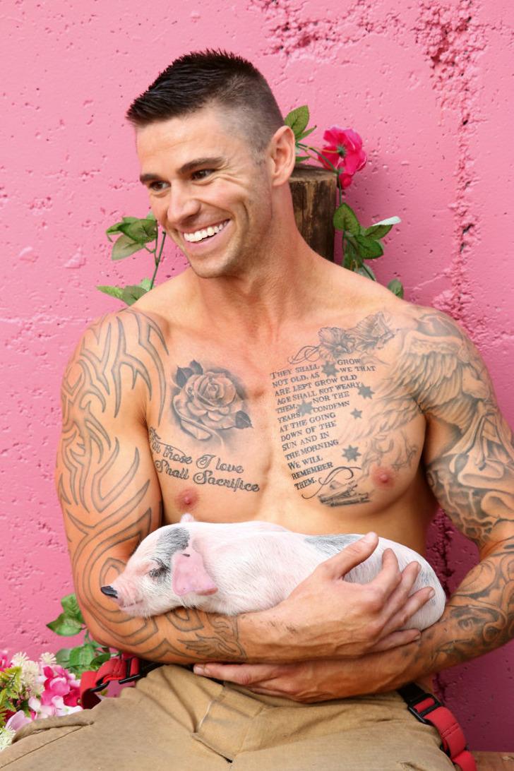 Avustralyalı itfaiyeciler 2020 takvimi için kamera karşısına geçti! G1