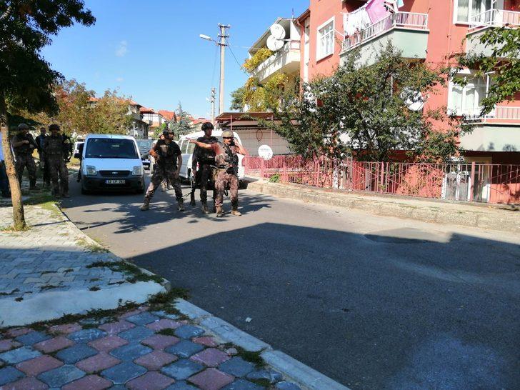 Pompalı tüfekle ateş açtı! Polis ekipleri sevk edildi G3