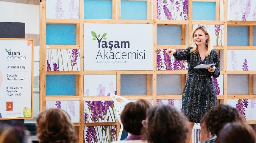 Yaşam Akademisi&rsquo;nin son konuğu Bahar Eriş oldu