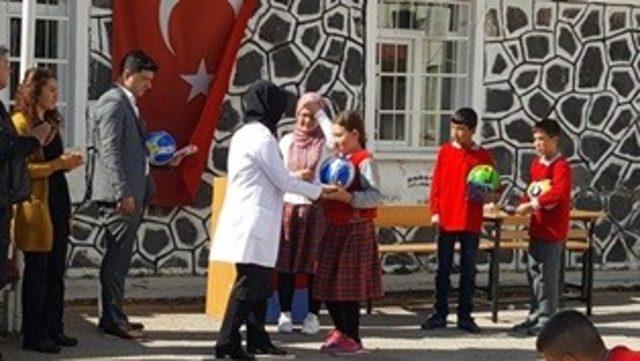 Dadaş Ortaokulunda “Bilgeler Yarışıyor”  bilgi yarışması yapıldı