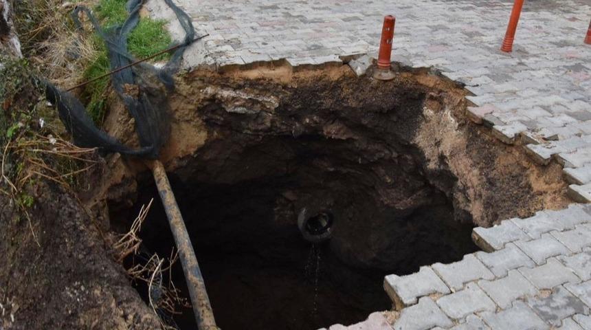 Hayrabolu&rsquo;da &ccedil;&ouml;ken yol korkuttu