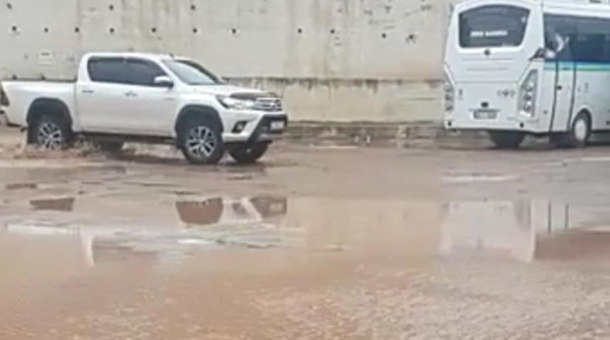 Erdek otogarı yağmur sonrası g&ouml;le d&ouml;nd&uuml;