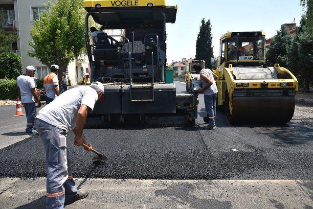 Çorlu’da ilk 10 ayda 60 bin ton asfalt serildi