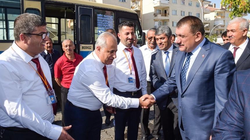 Malatya&rsquo;da minib&uuml;s&ccedil;&uuml;lere tek tip kıyafet