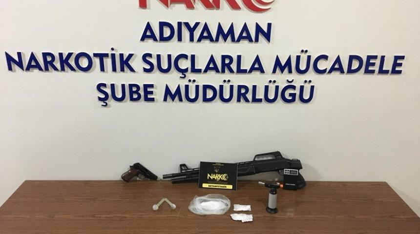 Uyuşturucu satıcılarına göz açtırılmıyor