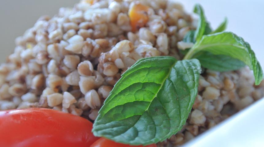 Karabuğday pilavı tarifi, Karabuğday pilavı kalori oranı nedir?